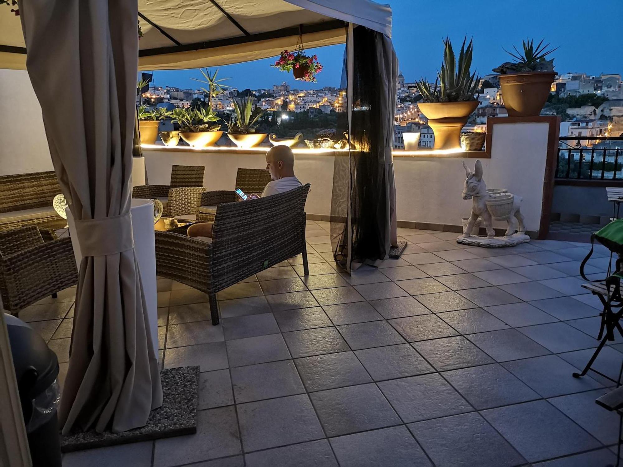 Villa Ambra B&B Noto Exterior photo